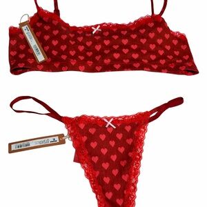 SKIMS Heart Print Bralette & Thong Set – Red – NWT